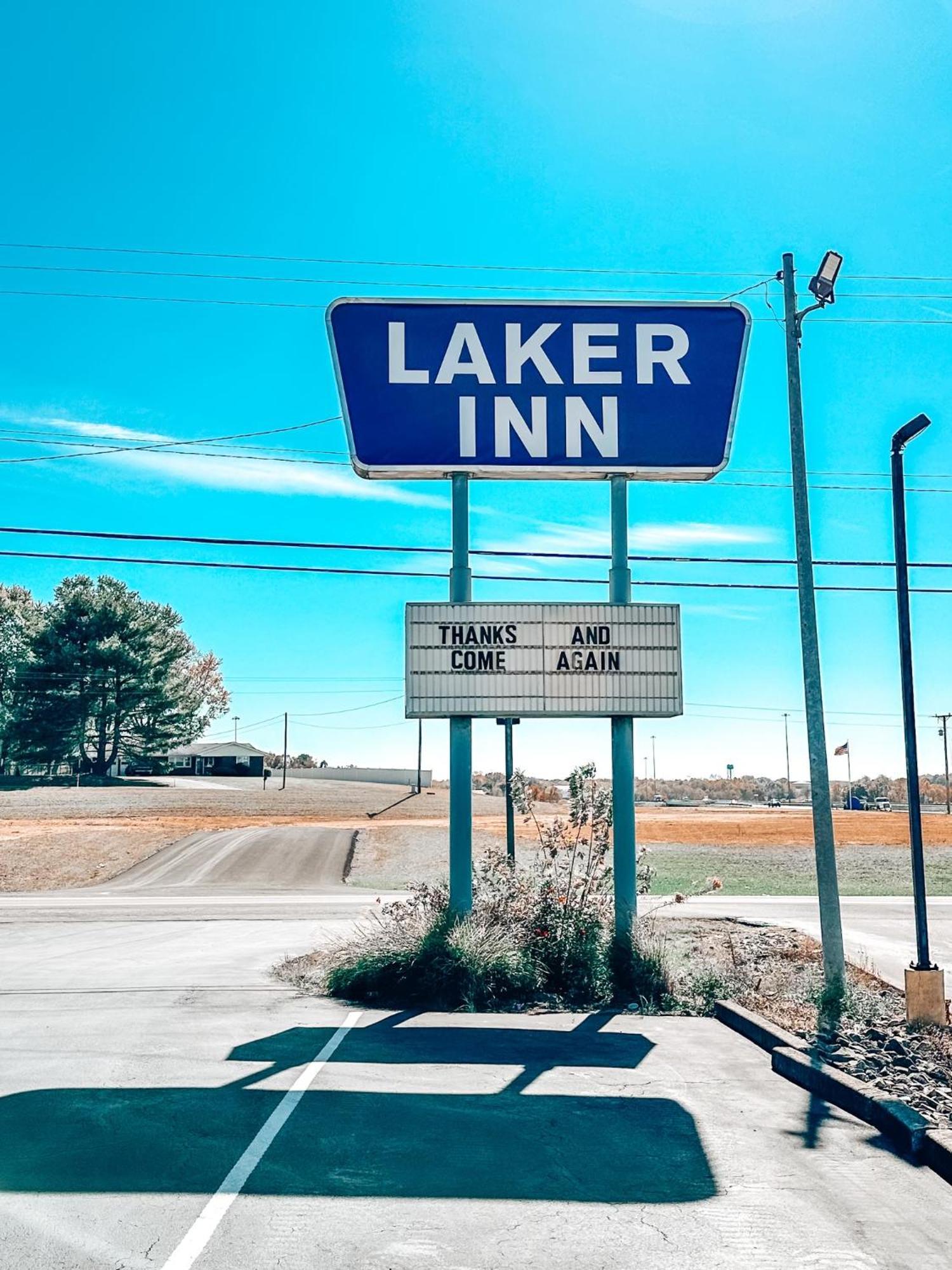 Laker Inn Jamestown Екстериор снимка